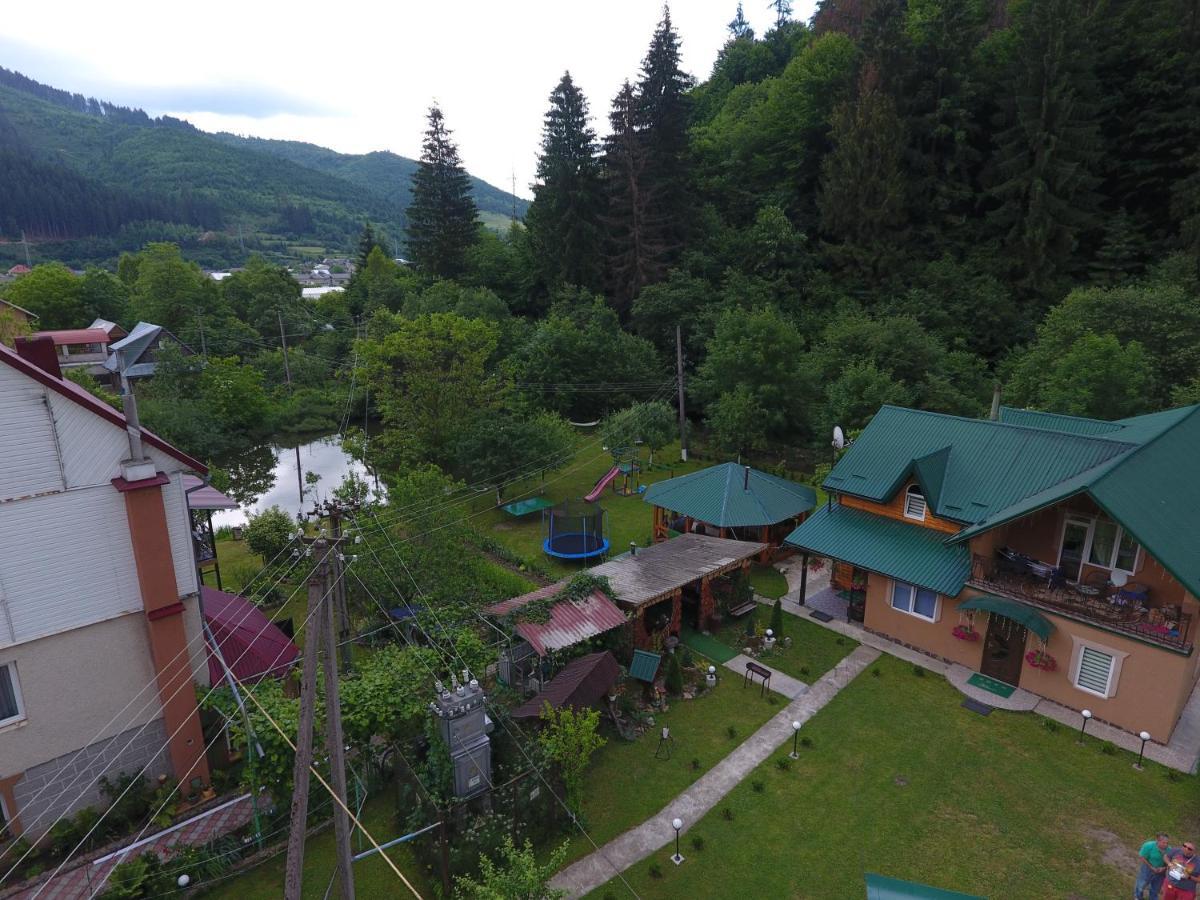 Садиба У Брусків Mizhhirya  Exteriör bild