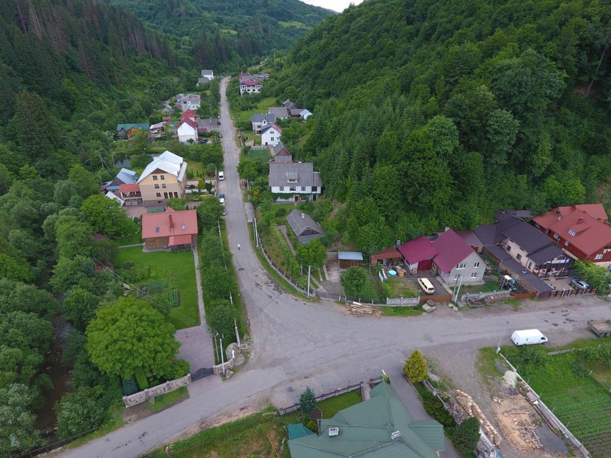 Садиба У Брусків Mizhhirya  Exteriör bild